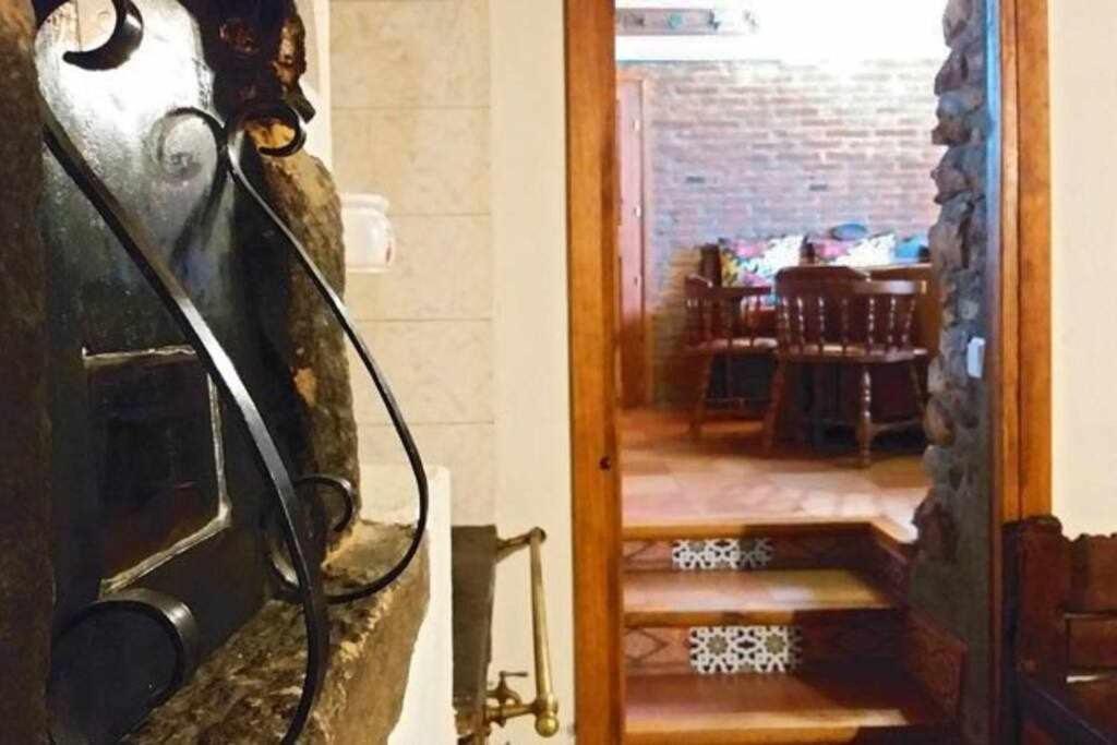 Casa Tia Modesta Es Una Calida Y Acogedora Casa Cabezas Bajas 外观 照片